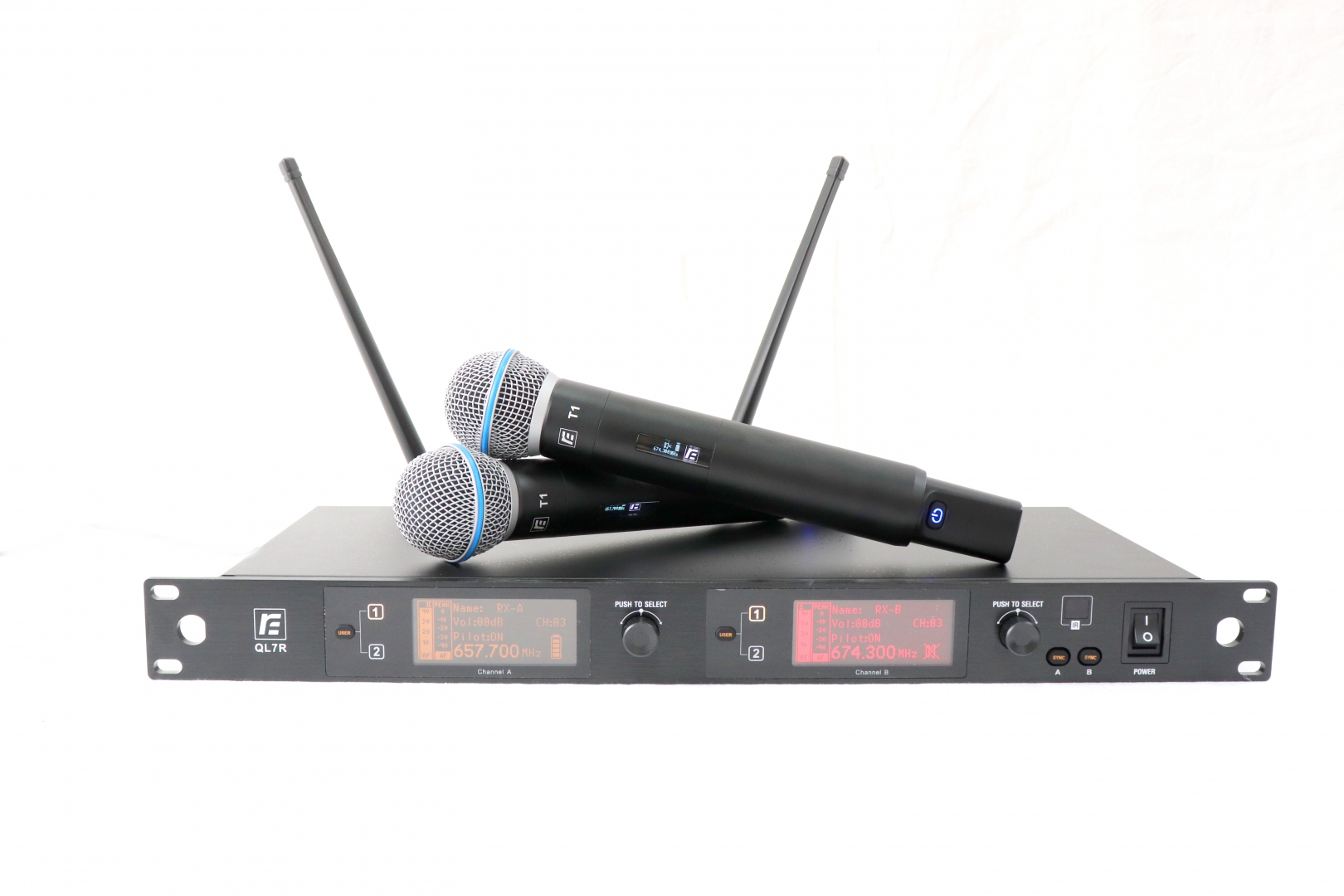 RFIntell QL7R/T1-A 651,800-683,400 МГц 2-канальная радиосистема с 2-мя ручными микрофонами в Ртищево